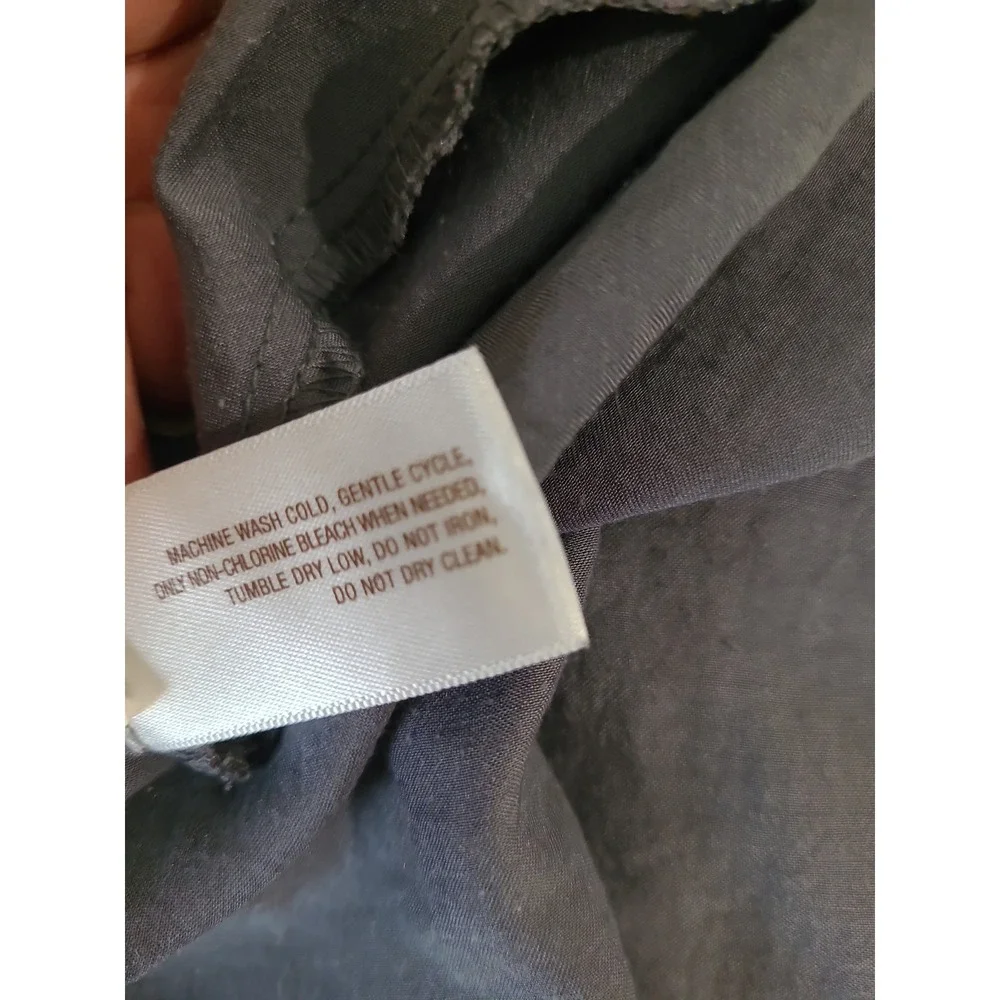Old Navy Gray Satin Pull on Midi Full Skirt elastic back, side vent Women SZ M